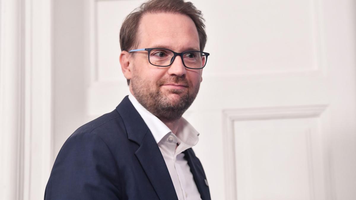 USR decide vineri dacă susține Guvernul Luca Niculescu în cadrul unei ședințe de Comitet Politic