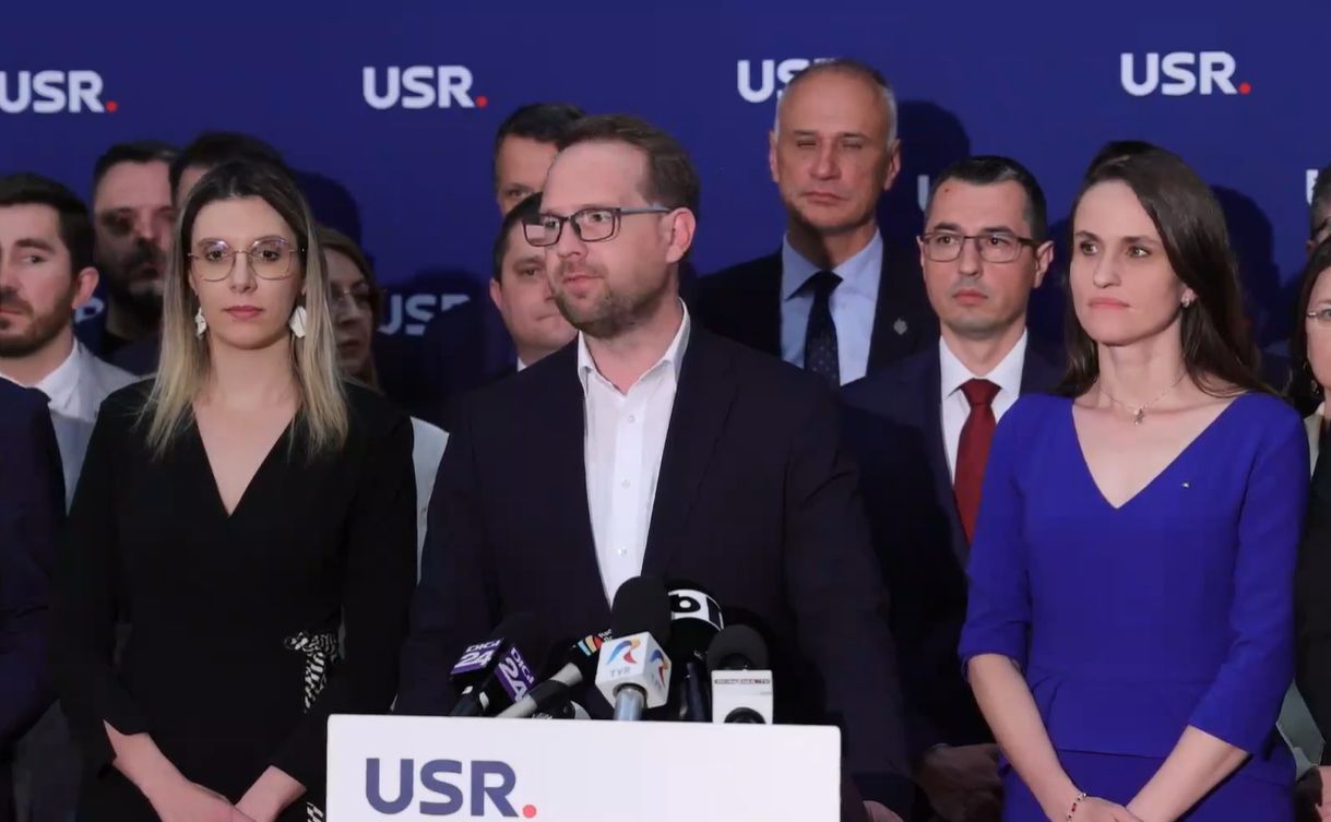 USR decide vineri dacă va susține învestirea Guvernului Luca Niculescu în Parlament