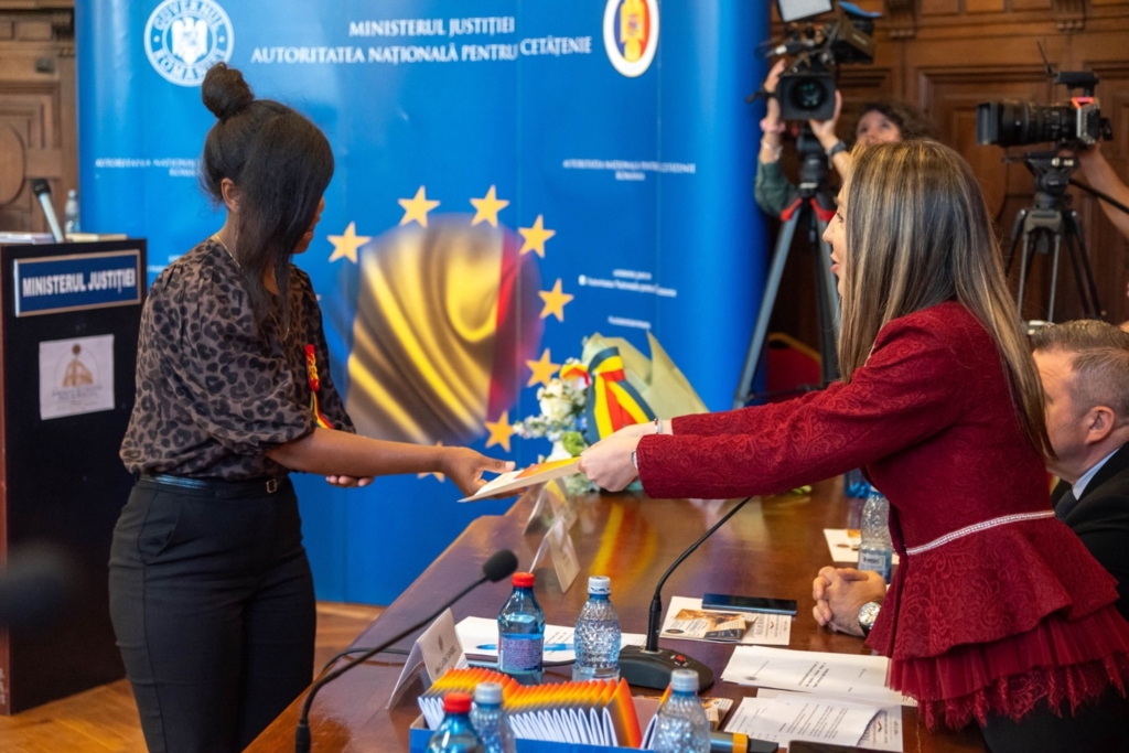 Proiect de lege pentru acordarea cetățeniei române soților străini din diaspora, respins de Guvern