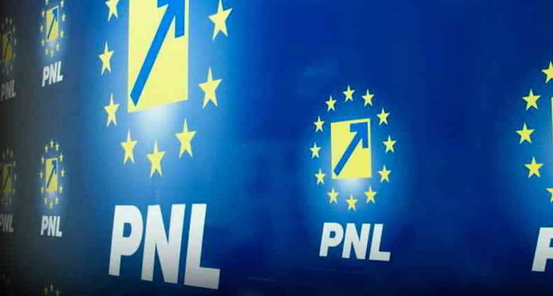 PNL ordonă demisia tuturor demnitariilor susținuți de partid până luni dimineața