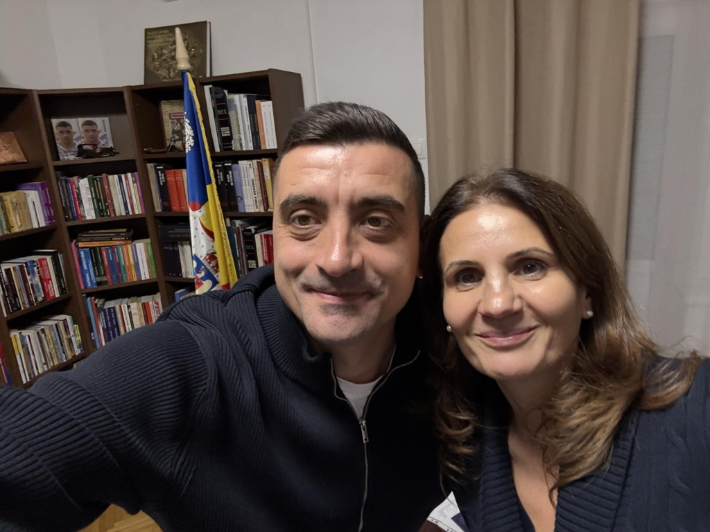 Anca Alexandrescu acuză lui George Simion că instigă la linșaj online împotriva criticilor săi