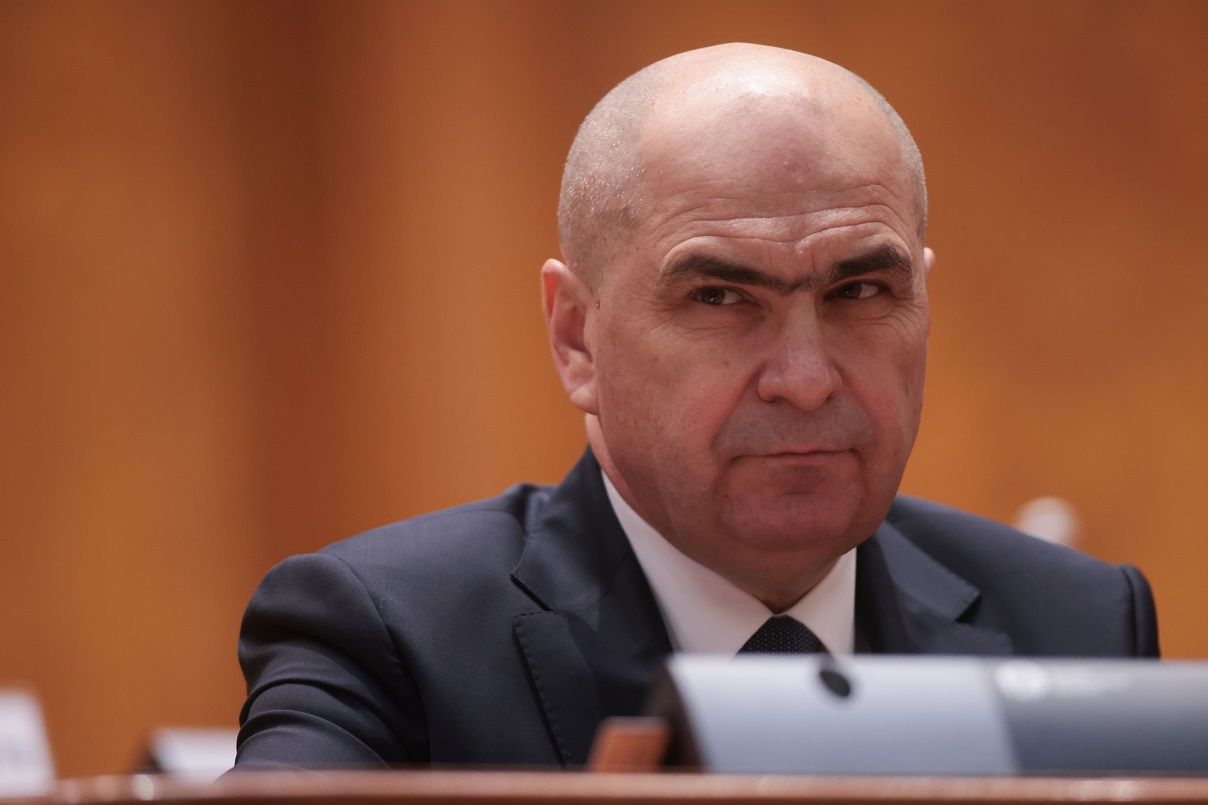 Ilie Bolojan a atacat dur PSD în Parlament: „Oamenii resping cutiile de pantofi ca instrument de guvernare”