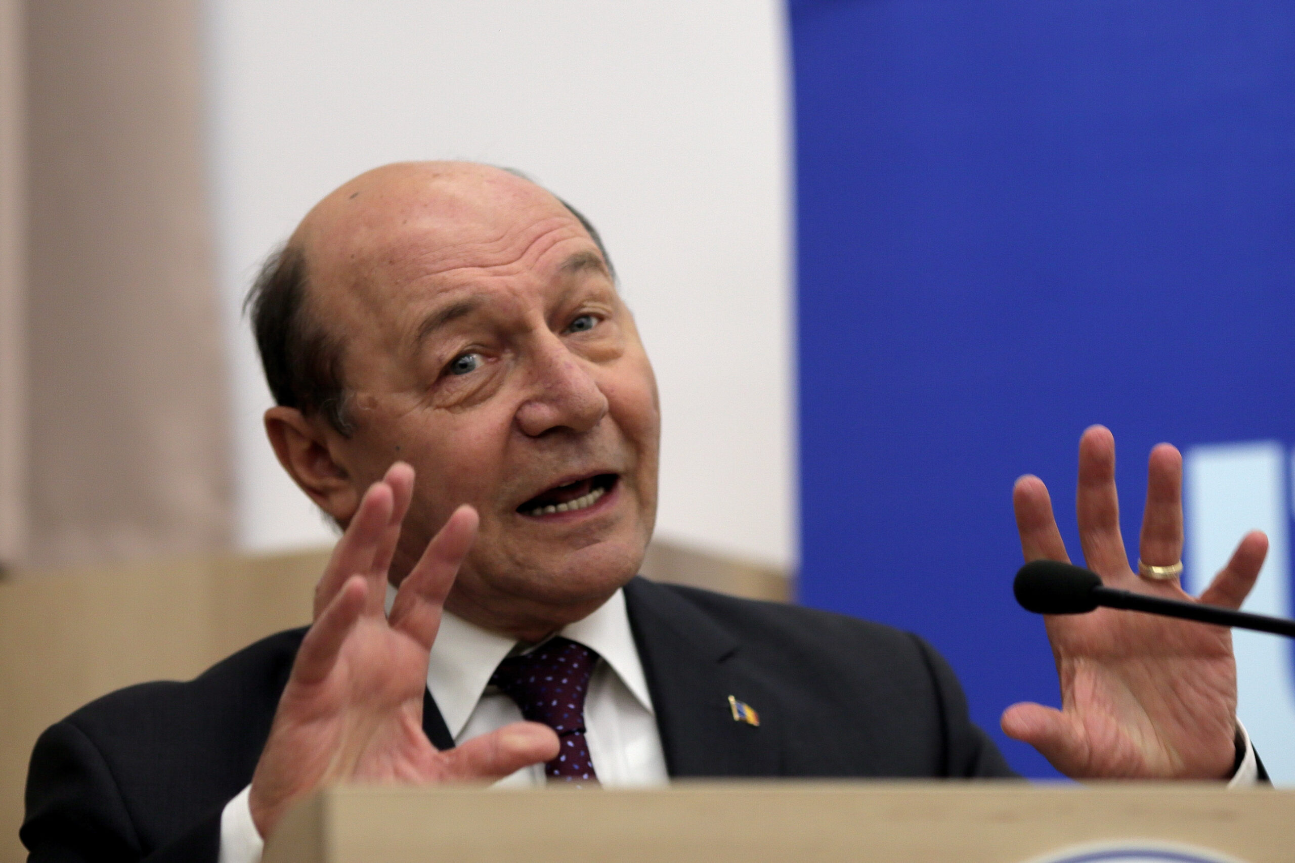 Traian Băsescu: Nicușor Dan este protejat de guvernul cu PSD, Marian Neacșu controlează miniștrii
