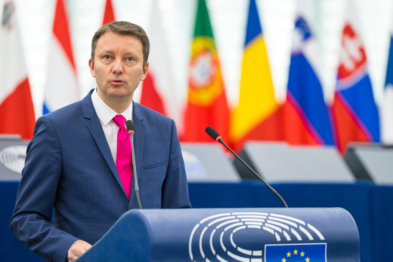 Misiunea lui Siegfried Mureșan: Între necesitatea PSD și sprijinul suveraniștilor pentru învestitură