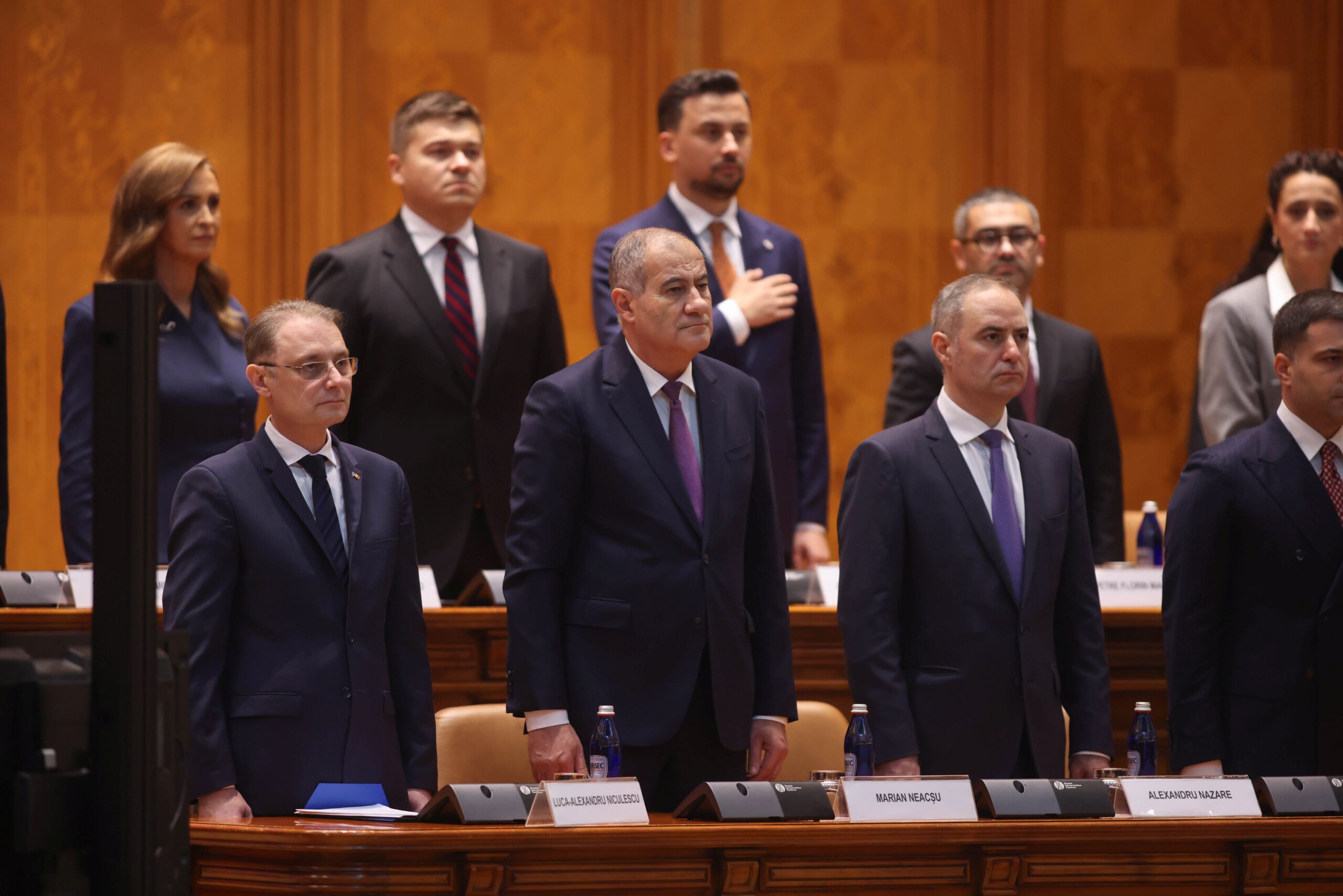 Dominic Fritz acuză PSD de control asupra noului Guvern și critică numărul de funcții noi