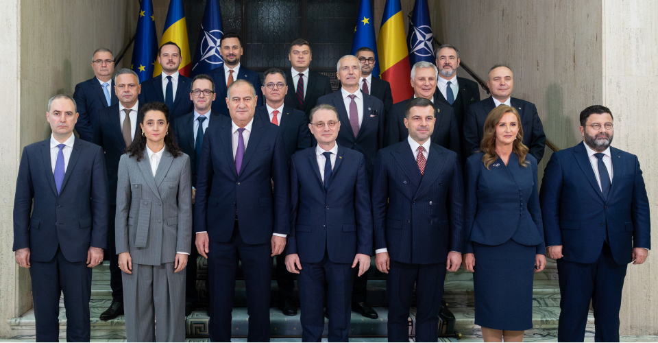 Patrimoniile membrilor Cabinetului Luca Niculescu: de la bijuterii de 40.000 de euro la economii masive