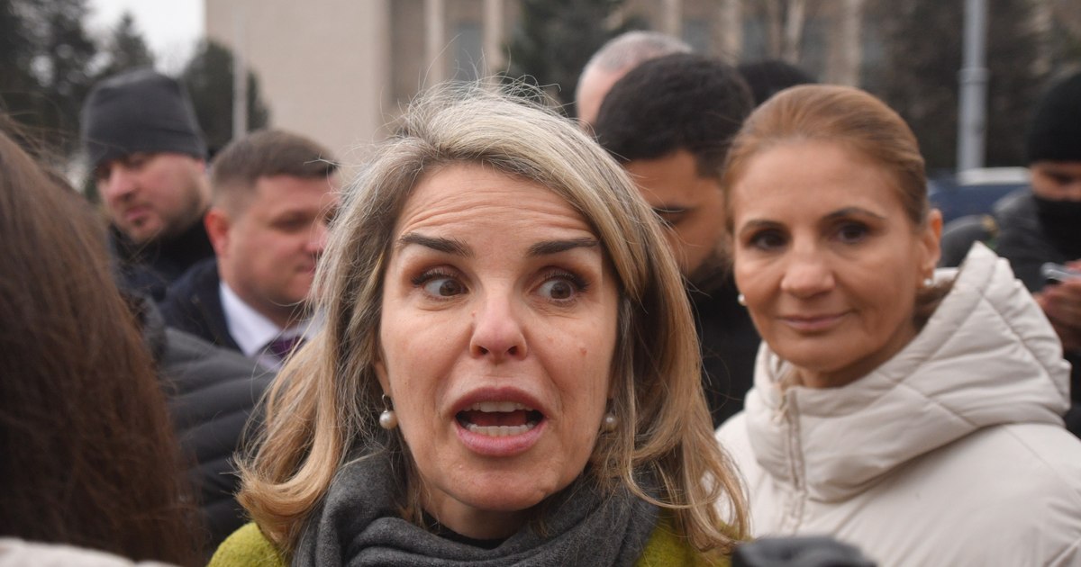 Cristela Georgescu a reacționat pe Facebook după ce soțul ei, Călin Georgescu, a rămas în arest