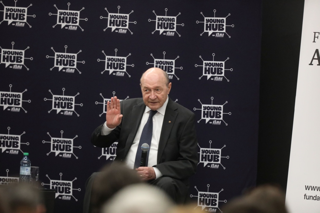 Traian Băsescu despre noul Guvern: Sorin Grindeanu va conduce prin Neacșu, Nicușor Dan a ales siguranța