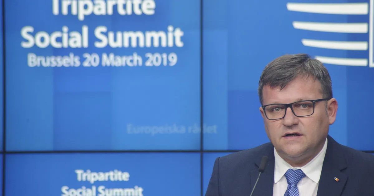 Marius Budăi este propus de PSD pentru conducerea Comisiei de Învățământ din Camera Deputaților
