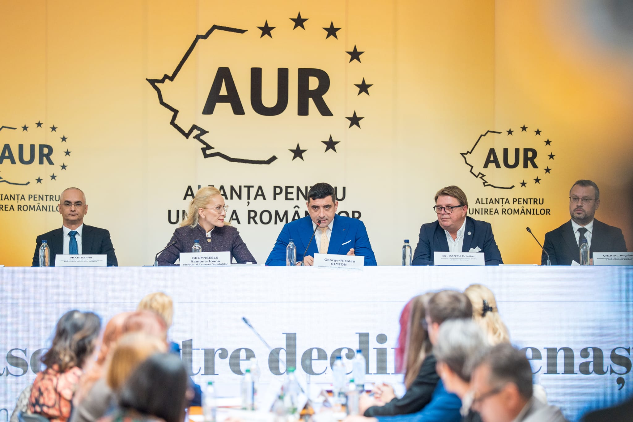 George Simion anunță crearea unui grup de lucru pentru reformarea legislației farmaceutice