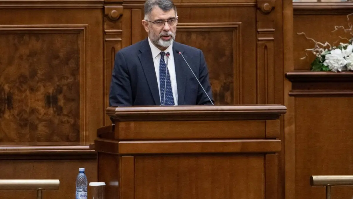 Robert Cazanciuc anunță eliminarea fraudelor fiscale în ridesharing prin noua lege adoptată în Senat