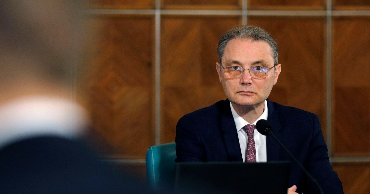 Schimbări masive în administrația teritorială: Guvernul Niculescu a înlocuit prefectii și subprefectii