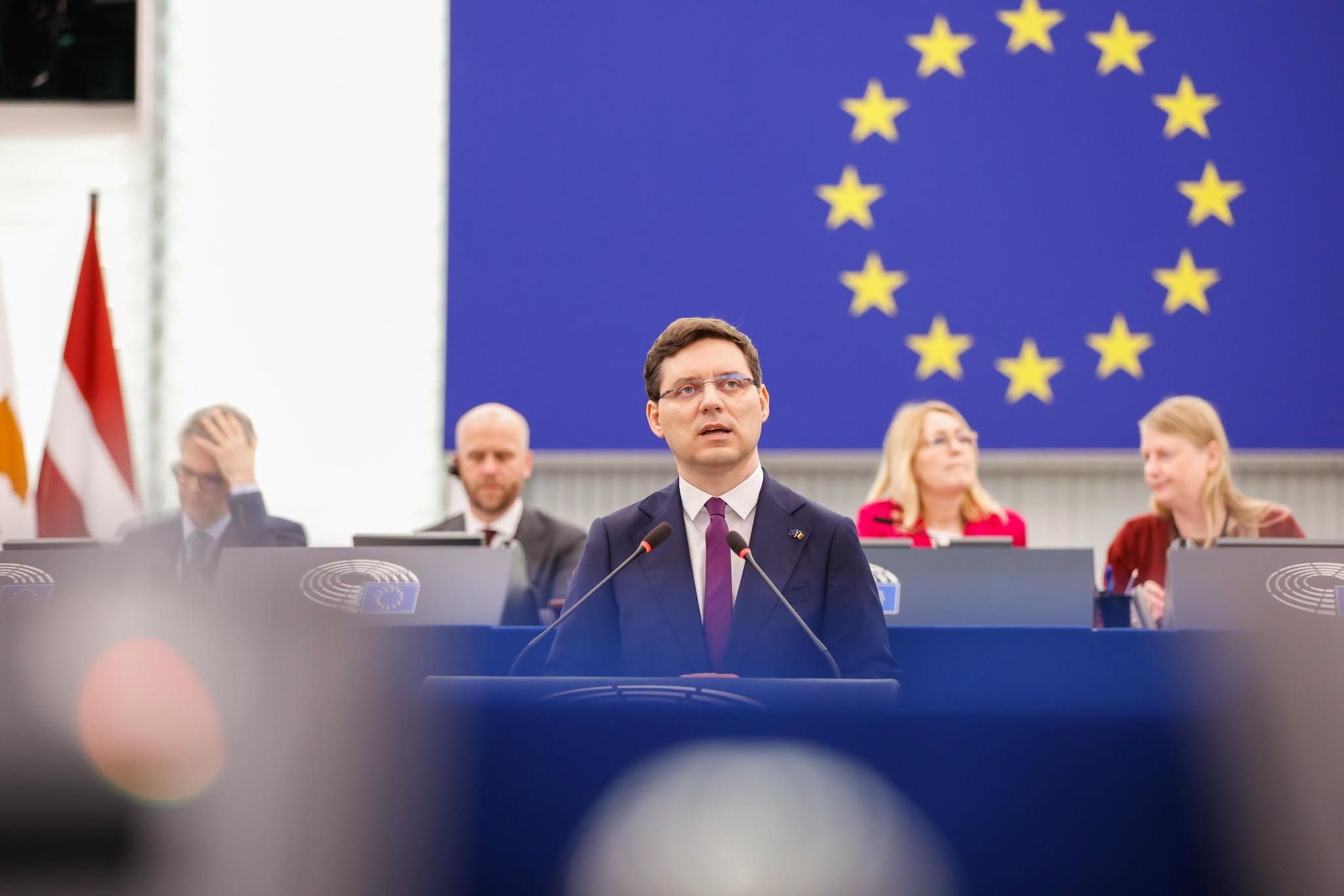 Victor Negrescu acuză PNL și USR că pregătesc justificările pentru un eventual eșec al lui Siegfried Mureșan