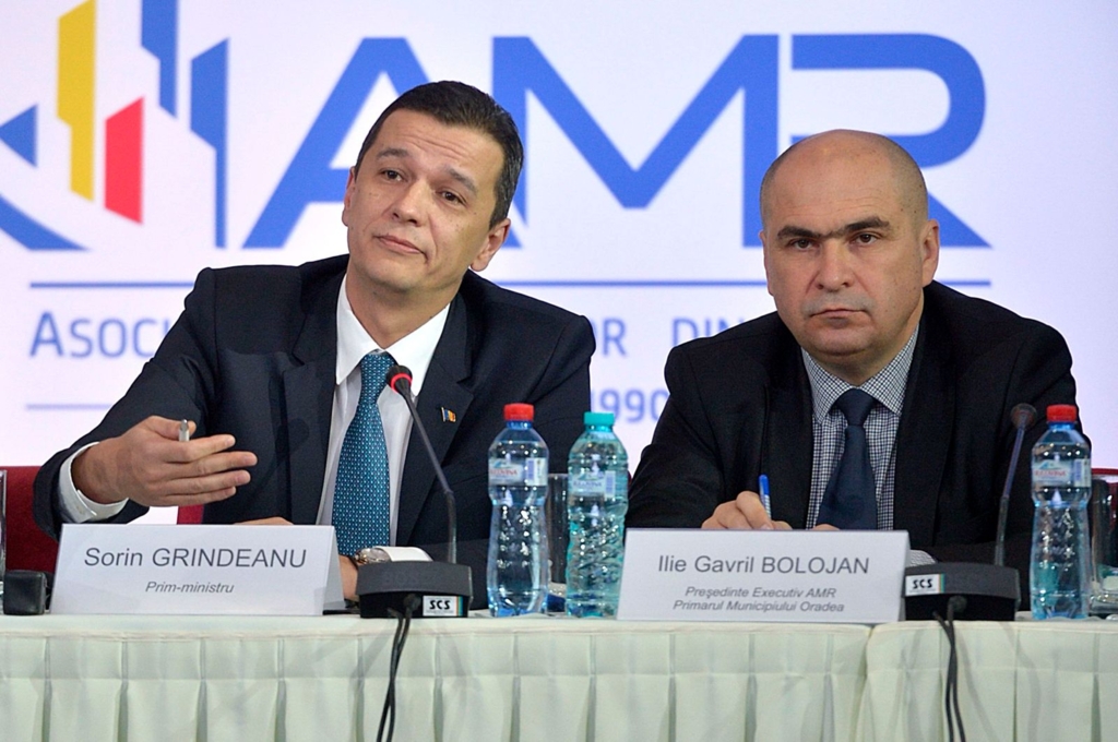 Traian Băsescu atacă liderii partidelor: Bolojan este nepregătit, iar Grindeanu este un demagog ieftin