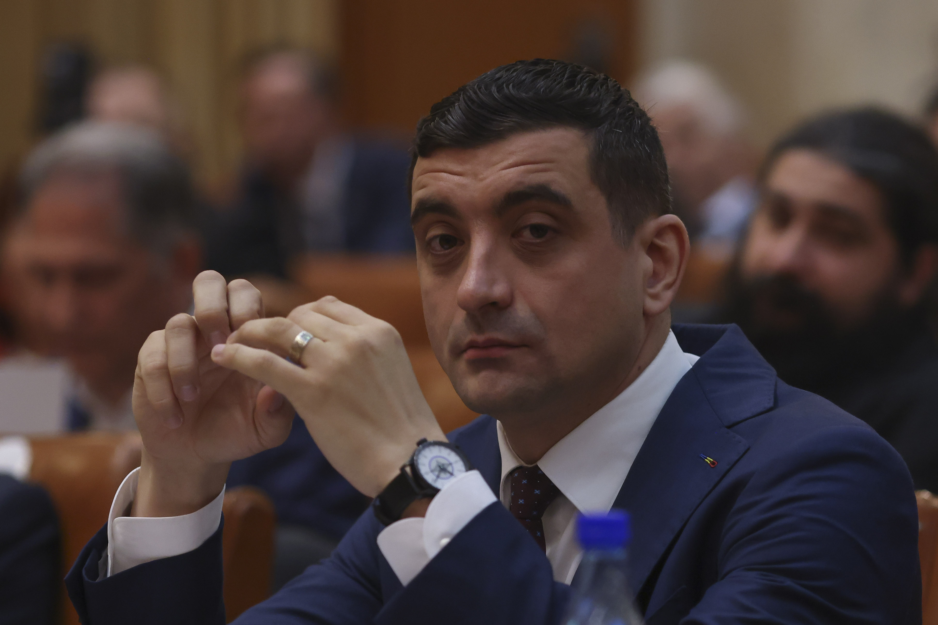 George Simion anunță că AUR va susține Călin Georgescu și refuză votul pentru Guvernul Siegfried Mureșan