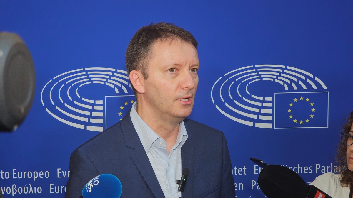 Siegfried Mureșan prezintă programul de guvernare în cadrul unei ședințe cu PNL