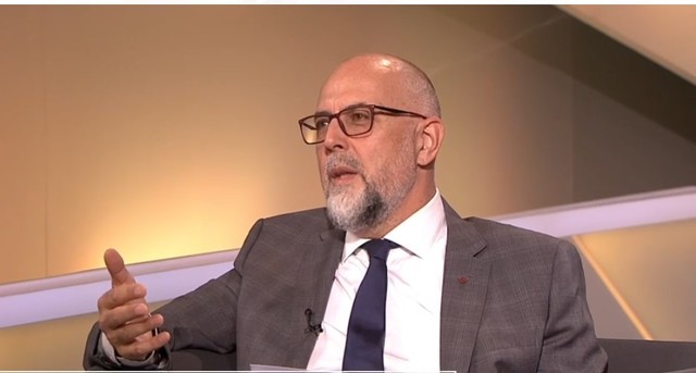 Kelemen Hunor respinge teoria conform căreia parlamentarii ar vota orice guvern de teamă a alegerilor anticipate