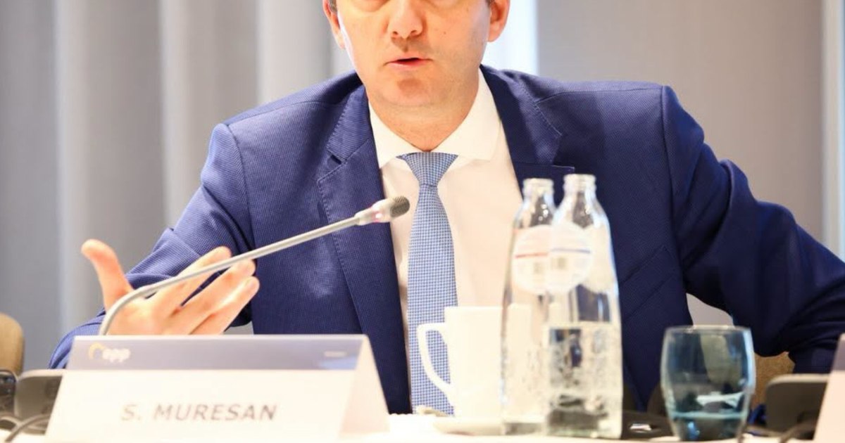 Siegfried Mureșan negociază programul de guvernare cu UDMR. Se discută structura Cabinetului