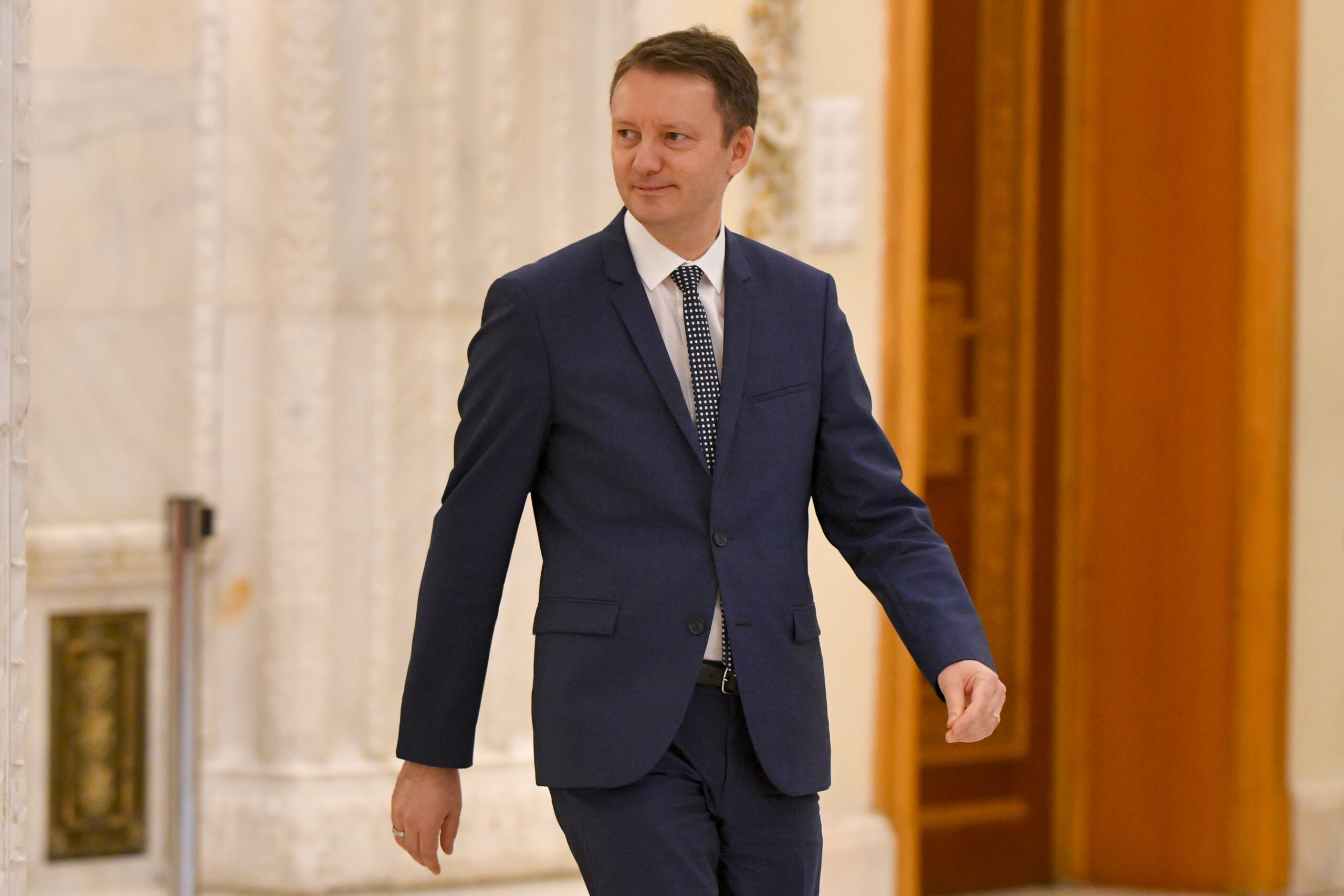 Siegfried Mureșan promite majorări de salarii și pensii, dar fără creșteri de taxe