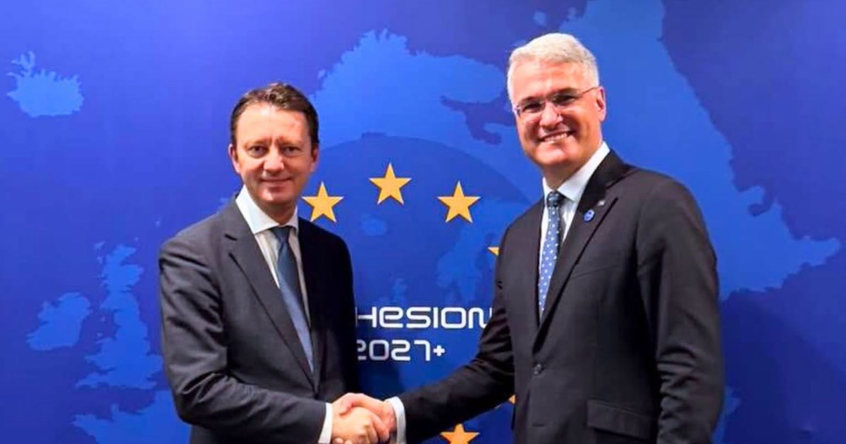 Dragoș Pîslaru îl acuză pe Sorin Grindeanu de dublu standard în criza politică