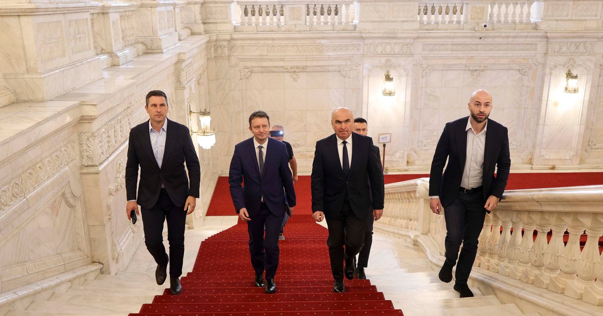 Negocierile pentru Guvernul Mureșan s-au blocat din cauza pretențiilor USR privind ministerele