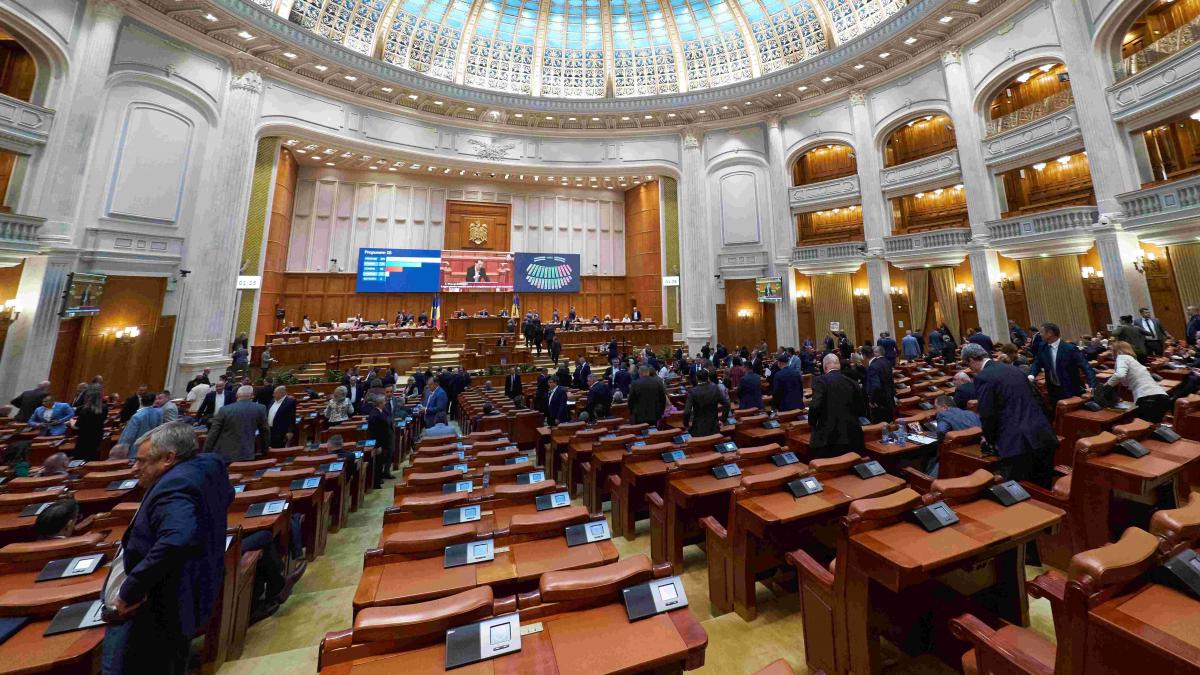Sondaj Avangarde: AUR pe primul loc la alegerile parlamentare, în timp ce 88% dintre români sunt pesimiști