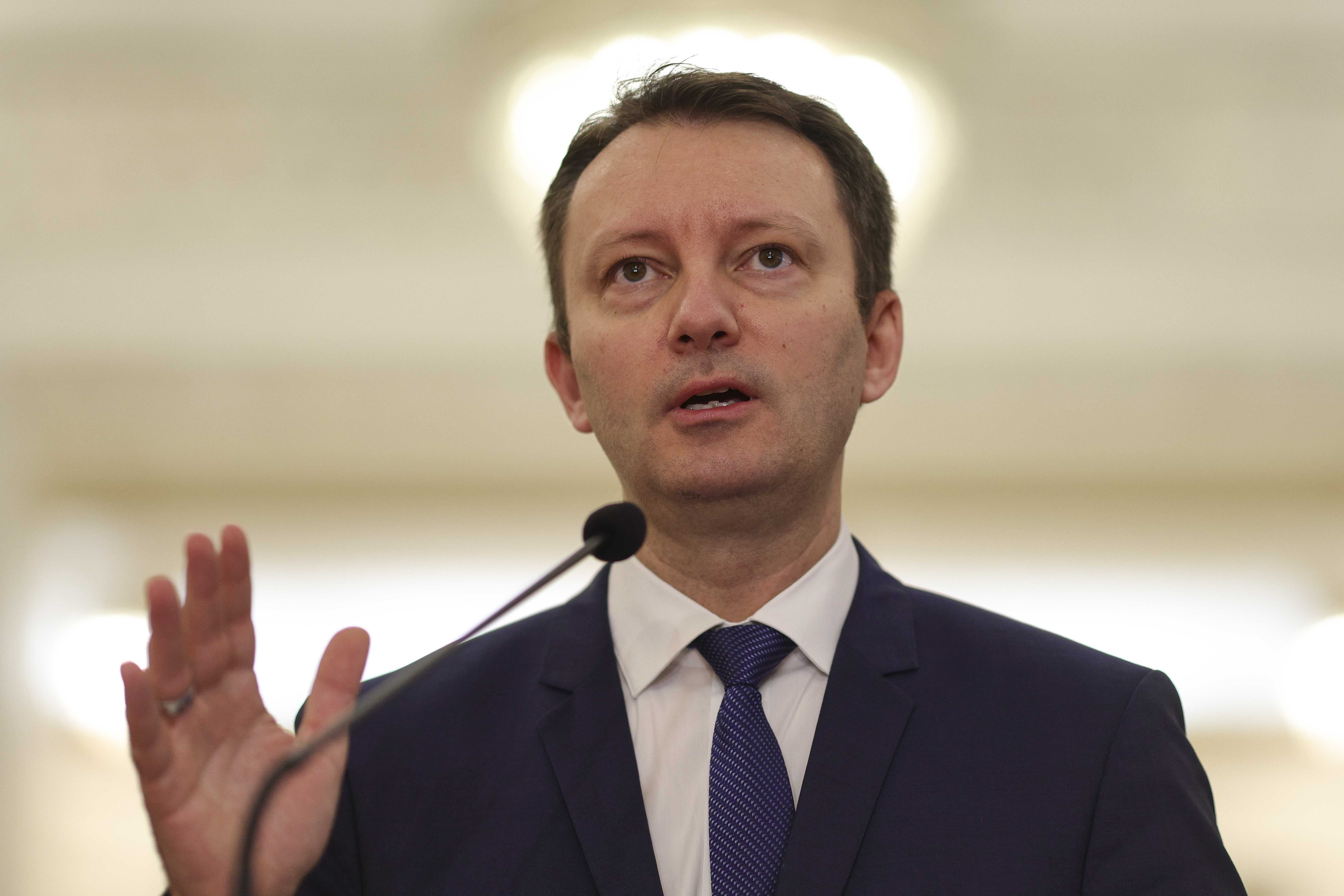 Calendarul învestirii Guvernului Mureșan: votul decisiv în Parlament va avea loc miercuri