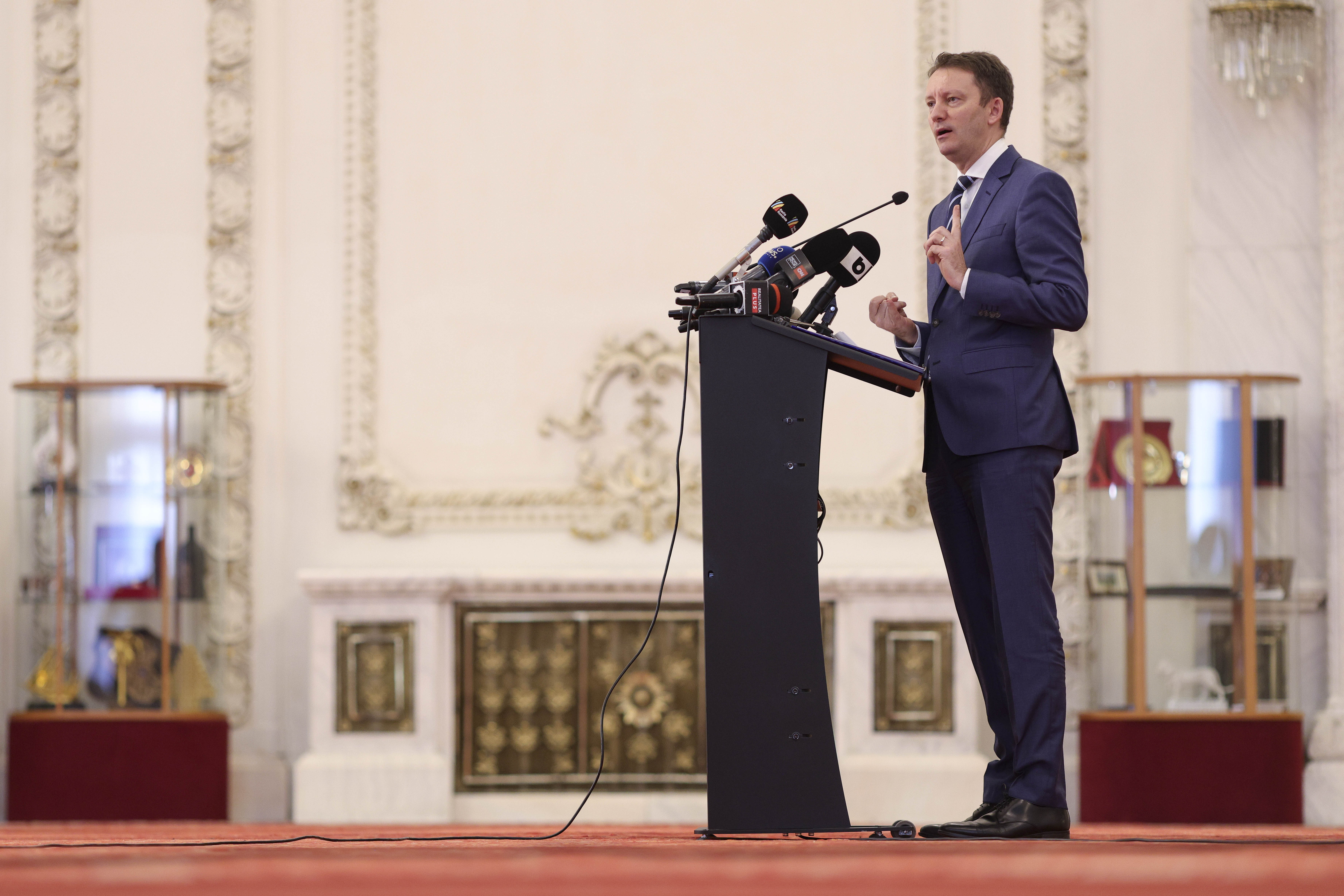 Analist politic: Singurul scenariu de supraviețuire pentru guvernul Mureșan implică un vot de la PSD