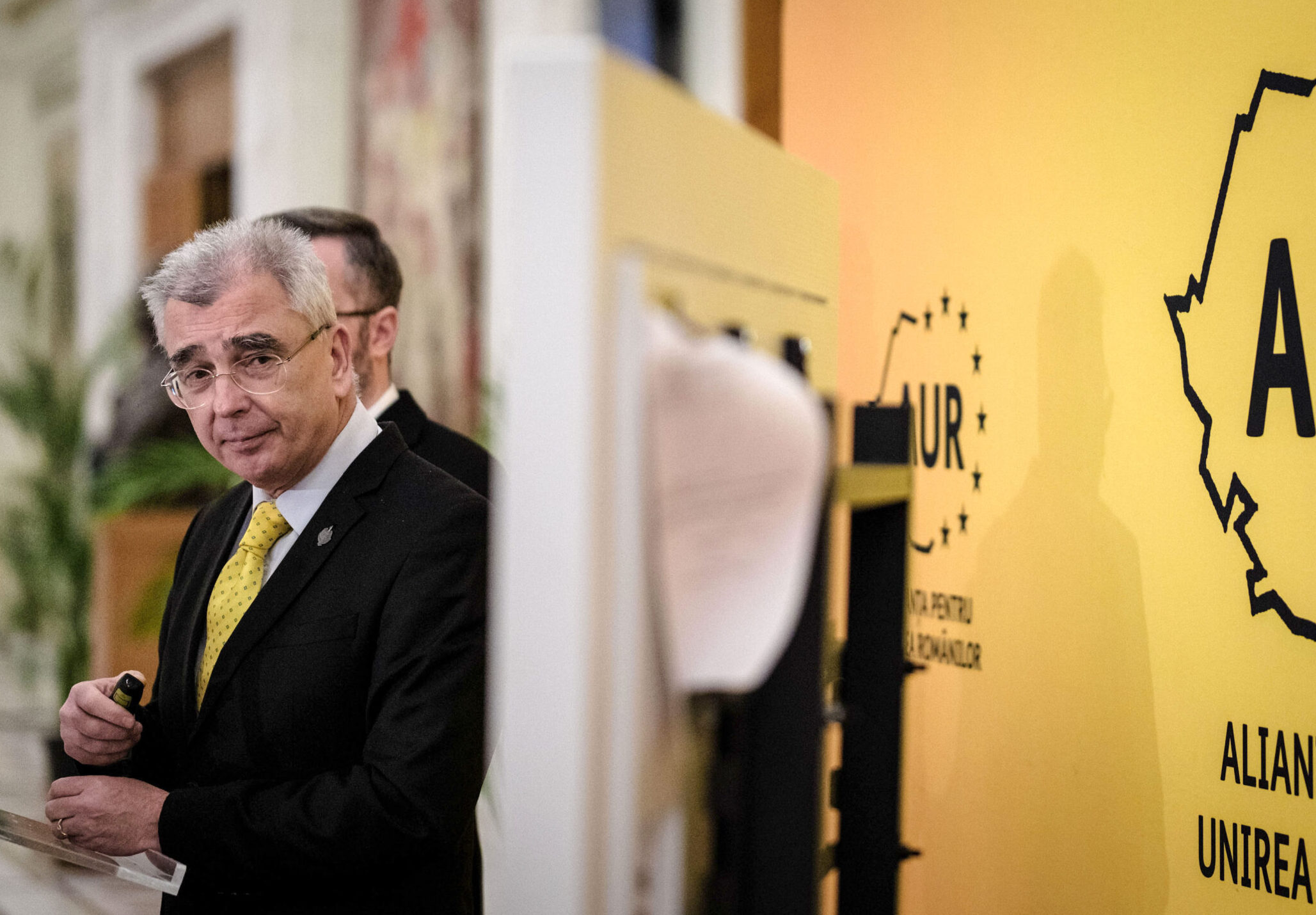 Petrișor Peiu (AUR) respinge implicarea ambasadorului american în căderea Guvernului Bolojan
