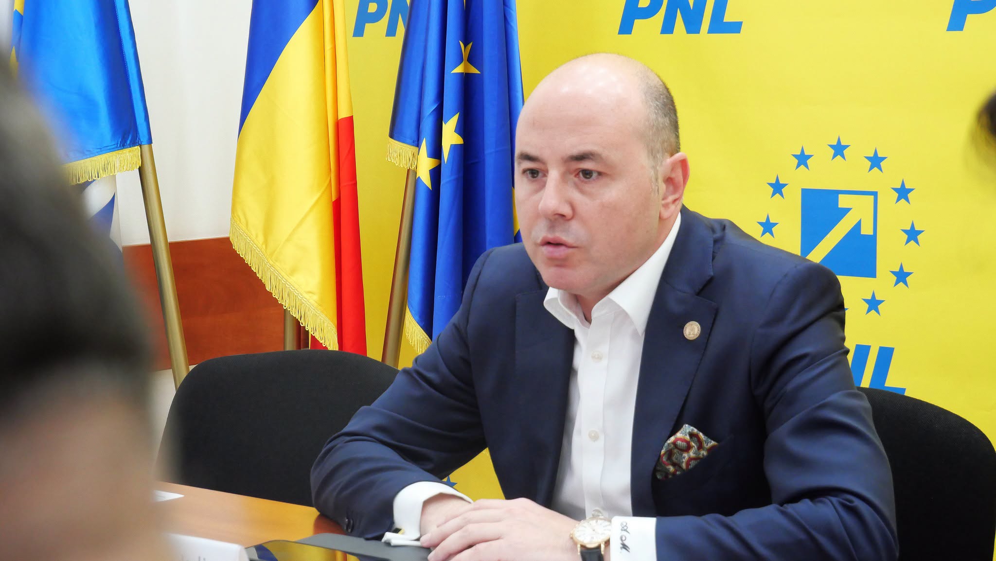 PNL amenință cu sesizarea CCR dacă Nicușor Dan nu convoacă alegeri anticipate după căderea Guvernului Mureșan