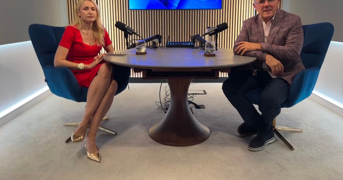 Dan Dungaciu: „Oameni din PSD și PNL au bătut la ușile AUR”. Strategia pentru alegerile anticipate