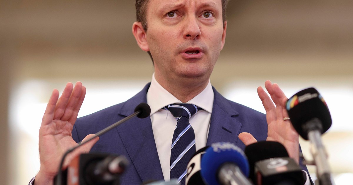 Vot de învestitură pentru Guvernul Siegfried Mureșan: Parlamentul decide astăzi viitorul stabilității politice