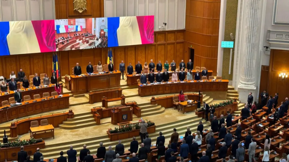 Parlamentul a respins cabinetul propus de Siegfried Mureșan: scenarii politice după eșecul votului