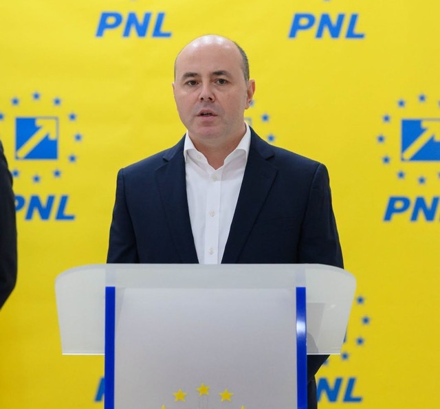 Alexandru Muraru îi cere lui Nicușor Dan să nu mai sugereze acceptarea unui premier cu legături cu PSD
