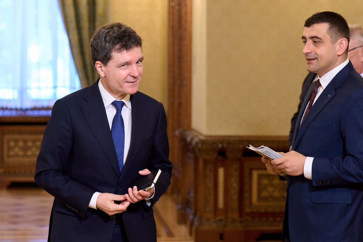 Întâlnire discretă la Vila Lac între Nicușor Dan și George Simion: Impactul asupra scenei politice