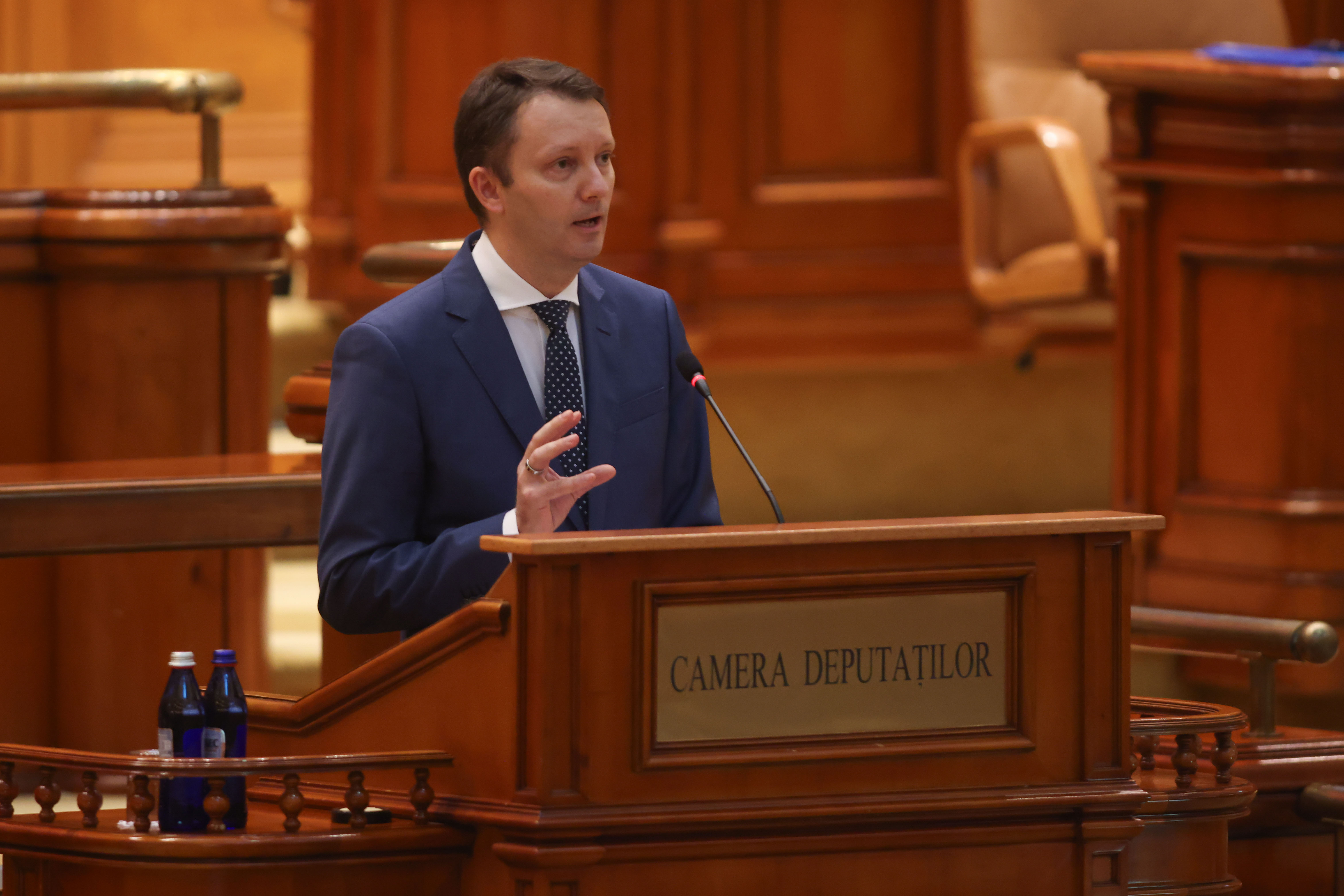 Siegfried Mureșan atacă PSD și AUR după ce Guvernul propus de liberal a fost respins în Parlament