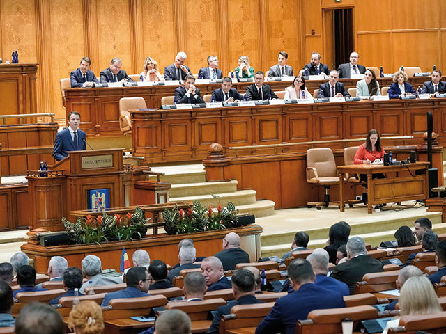 Eșecul guvernului Mureșan în Parlament: Siegfried Mureșan refuză să demisioneze din Parlamentul European