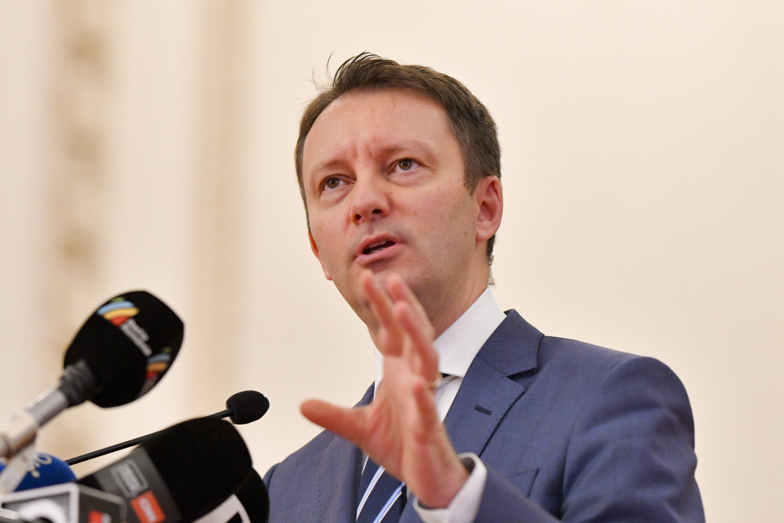 Siegfried Mureșan acuză PSD de deprecierea leului și de instabilitatea economică a țării