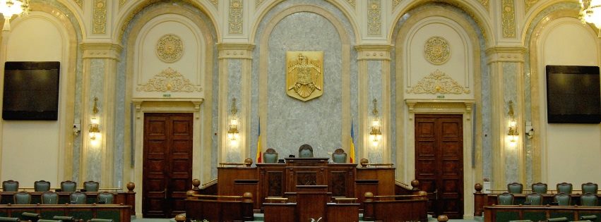 USR propune măsuri pentru protejarea consumatorilor împotriva fraudelor cu datele de identitate la IFN