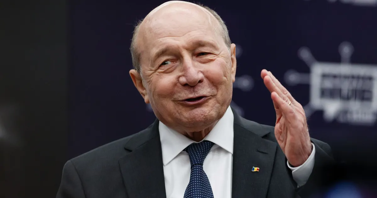 Traian Băsescu propune un premier independent pentru rezolvarea crizei guvernamentale