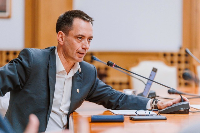 Avertisment de la UDMR în pragul consultărilor de la Cotroceni: Partidele trebuie să facă concesii