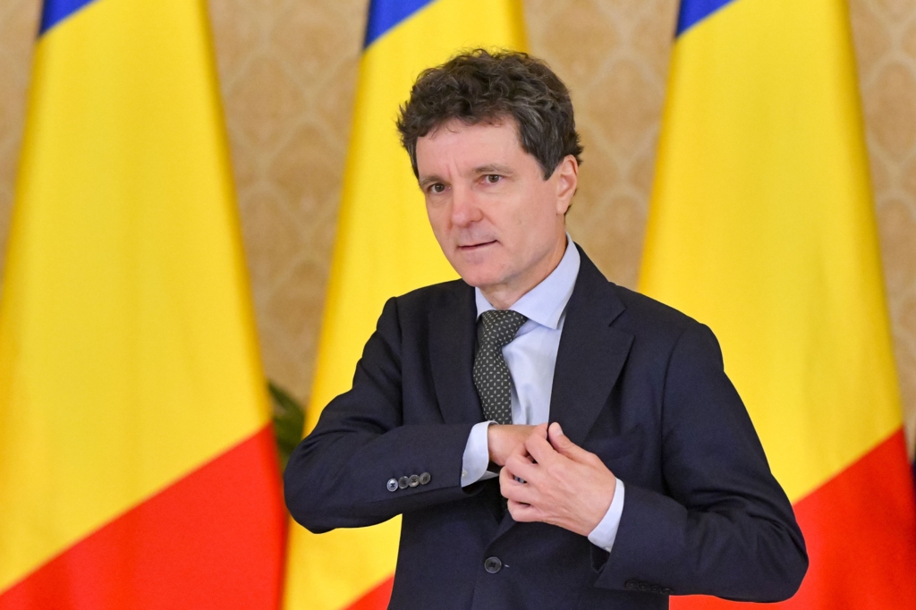 Riscul alegerilor anticipate pentru Nicușor Dan: ar putea fi forțat să accepte o majoritate AUR