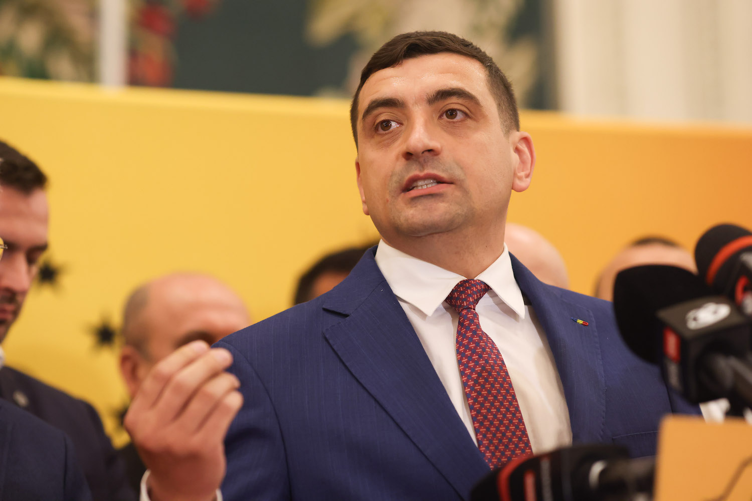 George Simion acuză existența unui „mare blat” în procesul de formare a unui guvern PSD