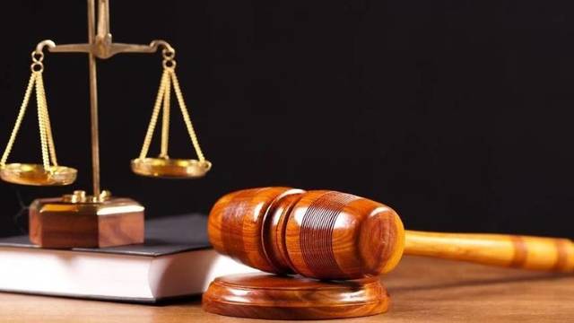 Tribunalul Buzău suspendă deciziile de reorganizare ale Inspectoratului Școlar. Romeo Lungu cere demisia conducerii