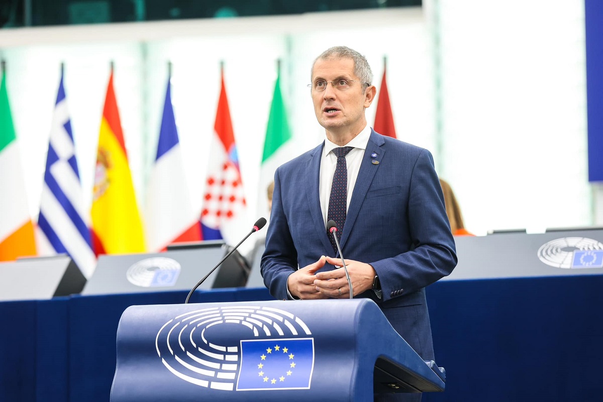 Dan Barna avertizează: Este practic imposibil de format o majoritate parlamentară stabilă în România