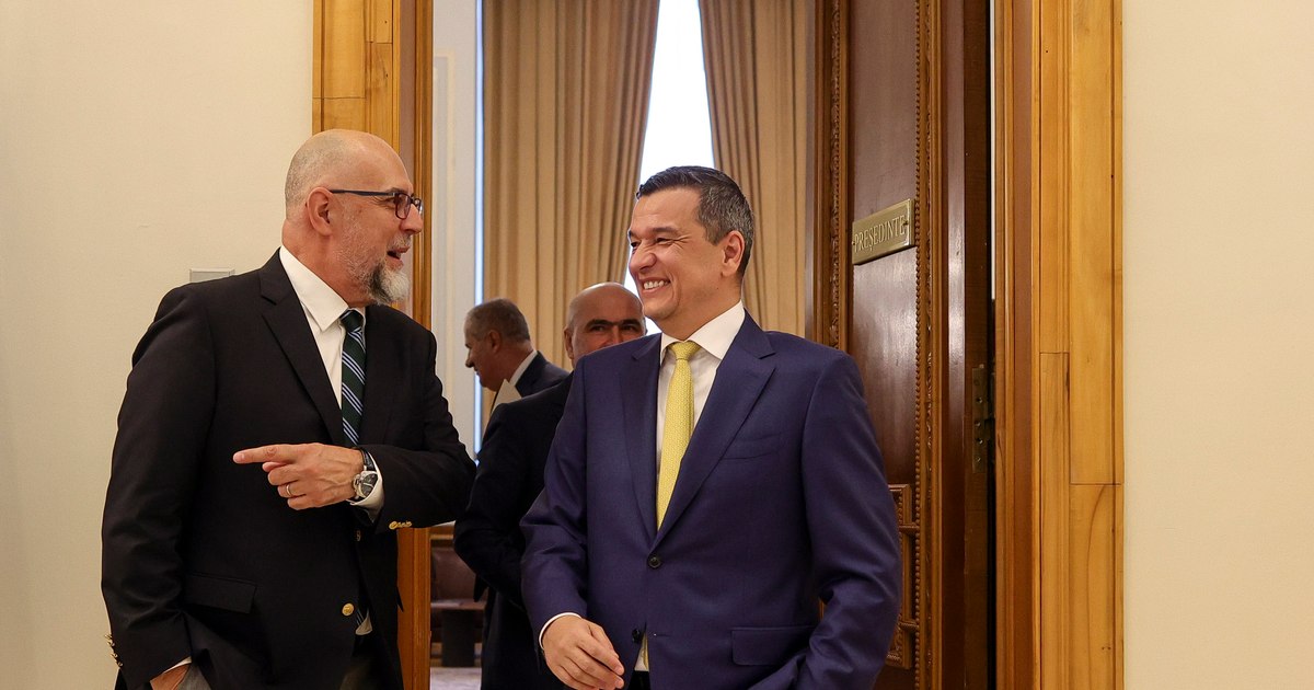 Sorin Grindeanu propune o coaliție largă PSD-PNL-UDMR pentru a evita un scenariu dezastruos