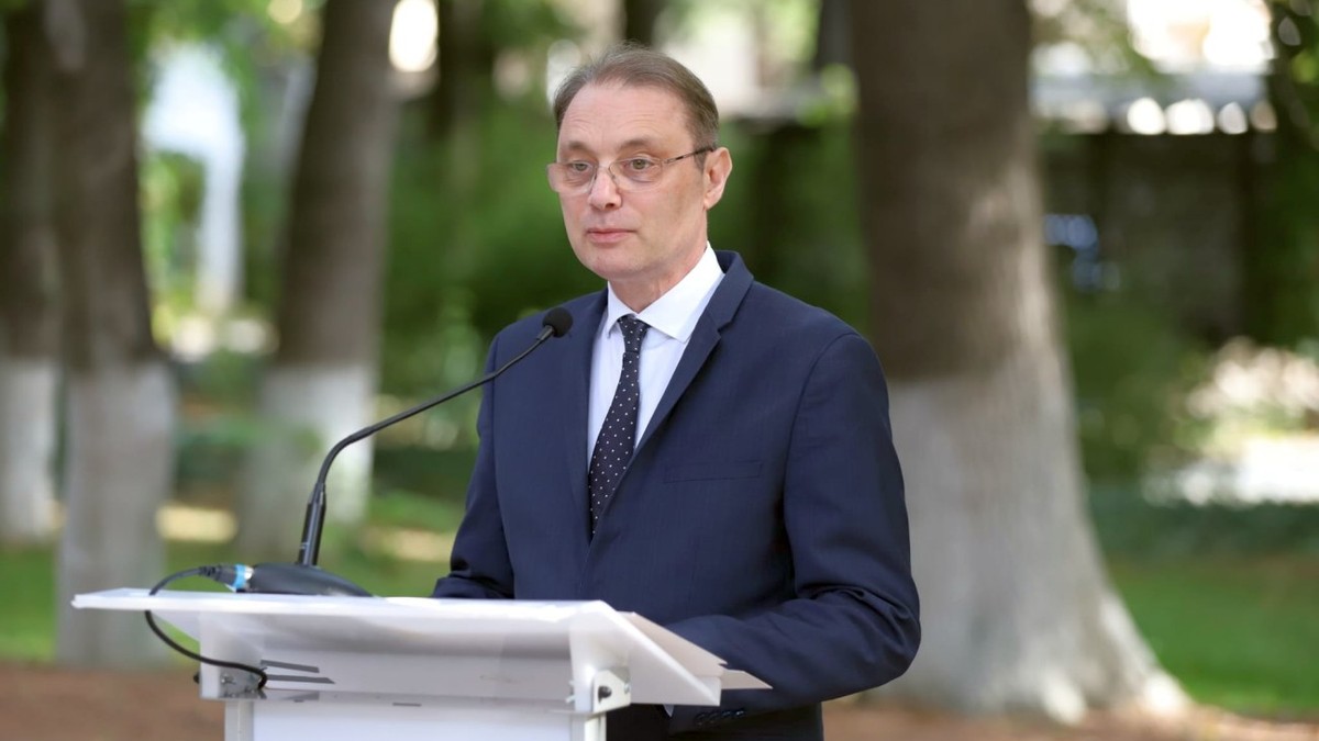 Luca Niculescu anunță data depunerii cabinetului și a programului de guvernare la Parlament