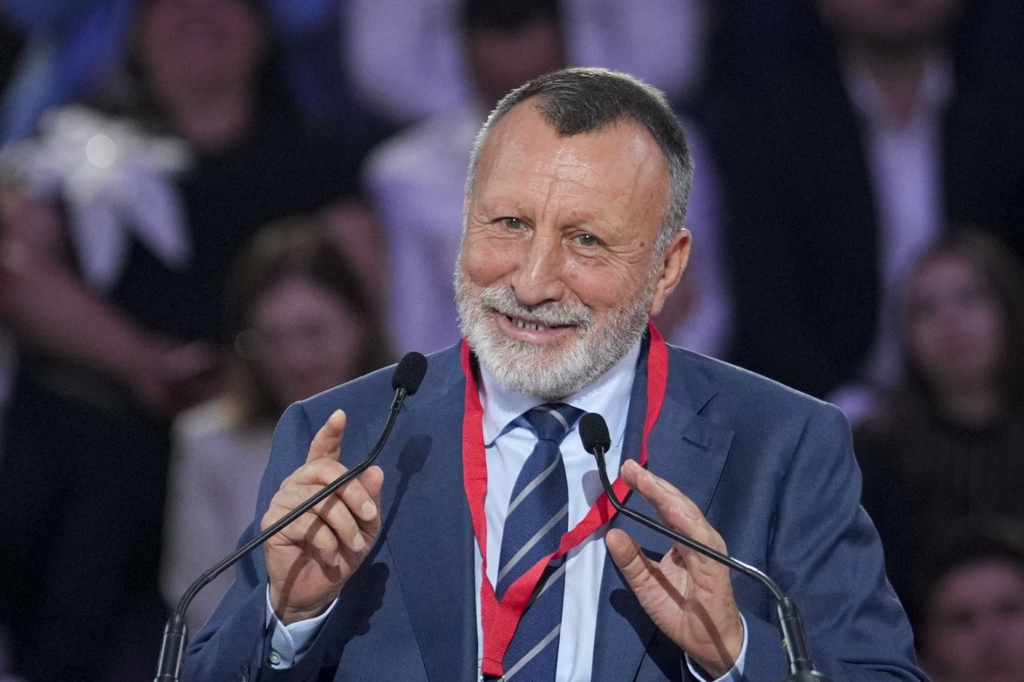 Paul Stănescu respinge zvonurile despre o ofertă de la AUR: „Convingerile nu le-am pus pe masa negocierilor”