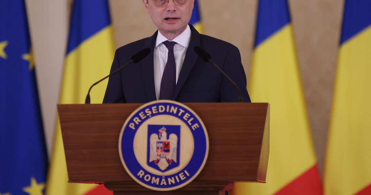 Premierul desemnat Luca Niculescu continuă negocierile pentru formarea Guvernului. PSD decide luni susținerea