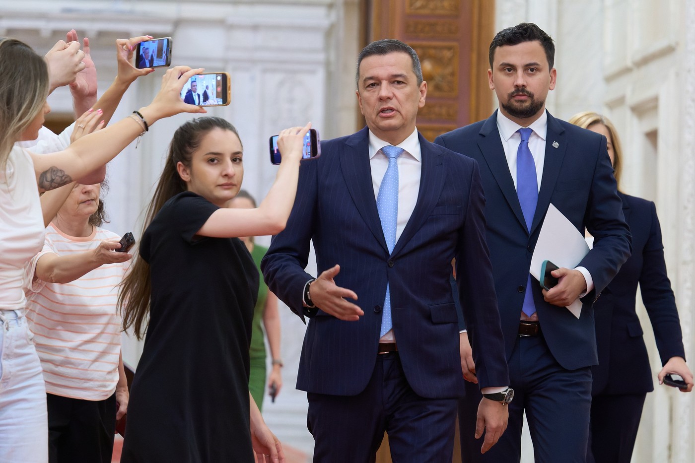 PSD decide condițiile pentru susținerea Guvernului Niculescu în ședință de conducere